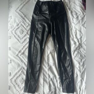 Wilfred Daria vegan Leather pant / legging